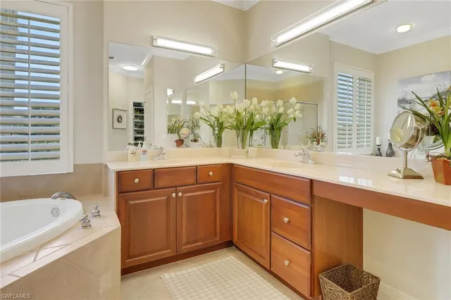 $569,900 | 28677 San Lucas Lane, Unit 102, Bonita Springs, FL 34135