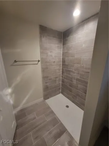 a bathroom with a bathtub