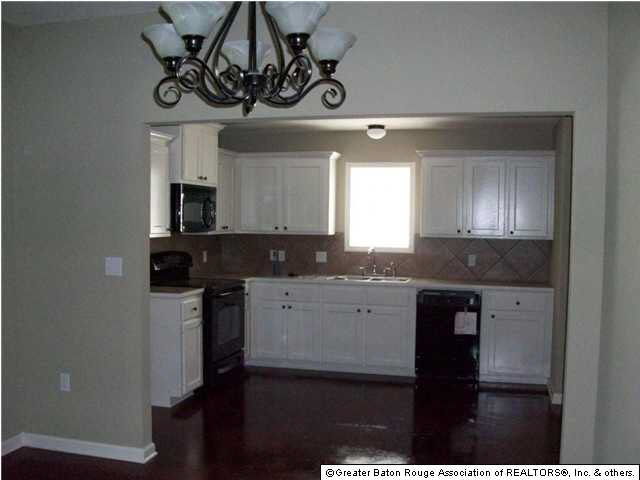2038 Fountain Avenue Baton Rouge, LA 70810 - Photo 3 of 13 Gallery Image 3