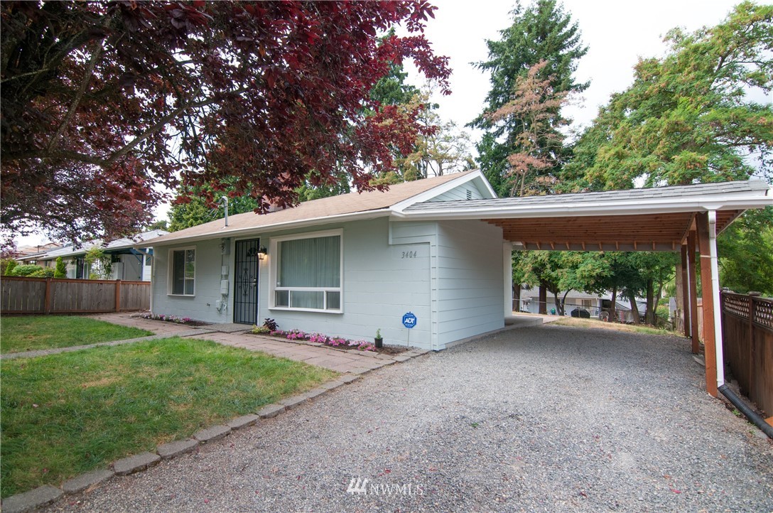 3404 Northeast 6th Street Renton, WA 98056 - Photo 3 of 15
