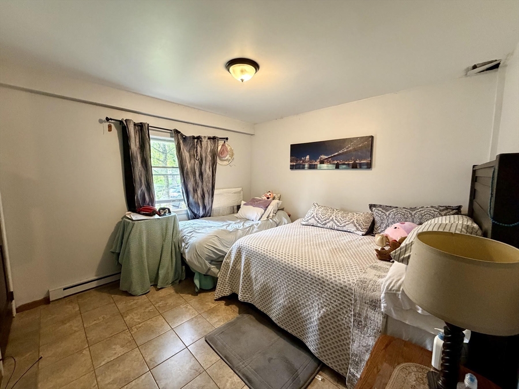 827-831 Armory Street Springfield, MA 01107 - Photo 7 of 27