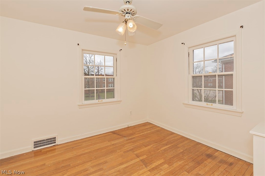 2624 Saybrook Road Cleveland, OH 44118 - Photo 26 of 34 Gallery Image 26