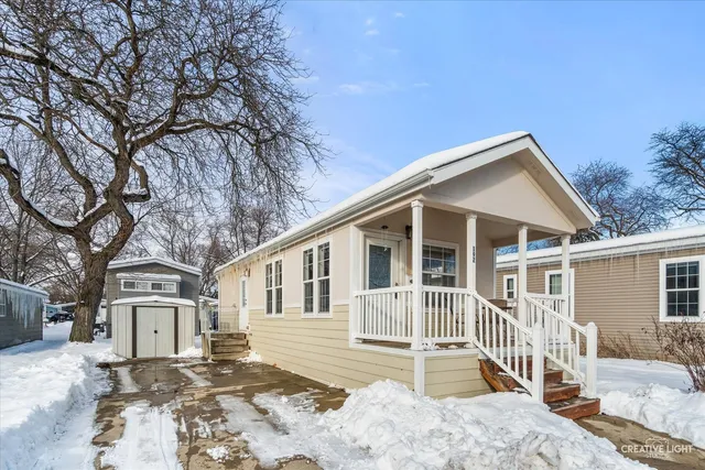 $34,900 | 192 Parkwood Road, Elgin, IL 60123