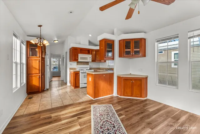 $34,900 | 192 Parkwood Road, Elgin, IL 60123