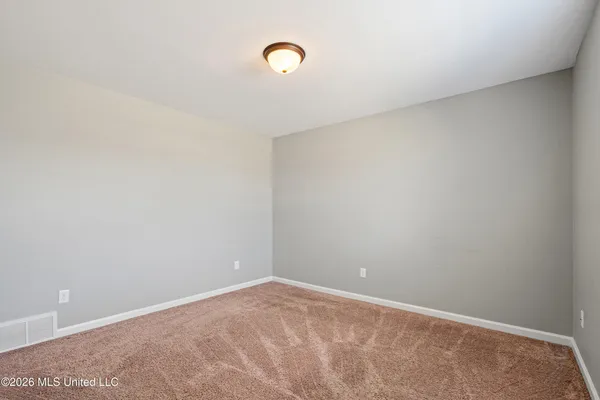 $409,900 | 4198 John Wood Lane, Olive Branch, MS 38654