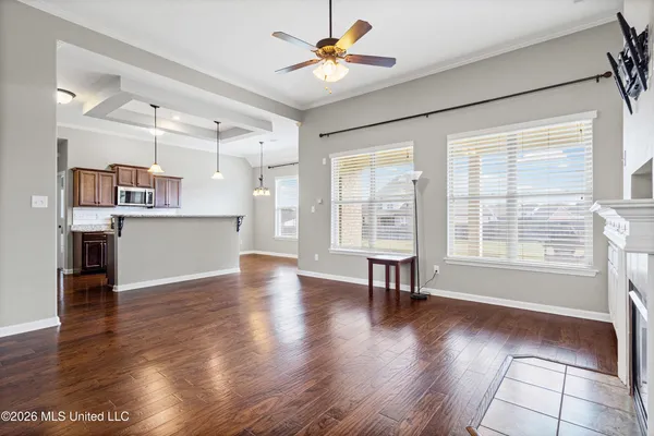 $409,900 | 4198 John Wood Lane, Olive Branch, MS 38654