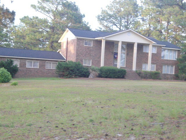 197 Fox Road Rockingham, NC 28379 - Photo 1 of 17 Front