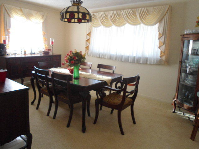 197 Fox Road Rockingham, NC 28379 - Photo 5 of 17 fox dining