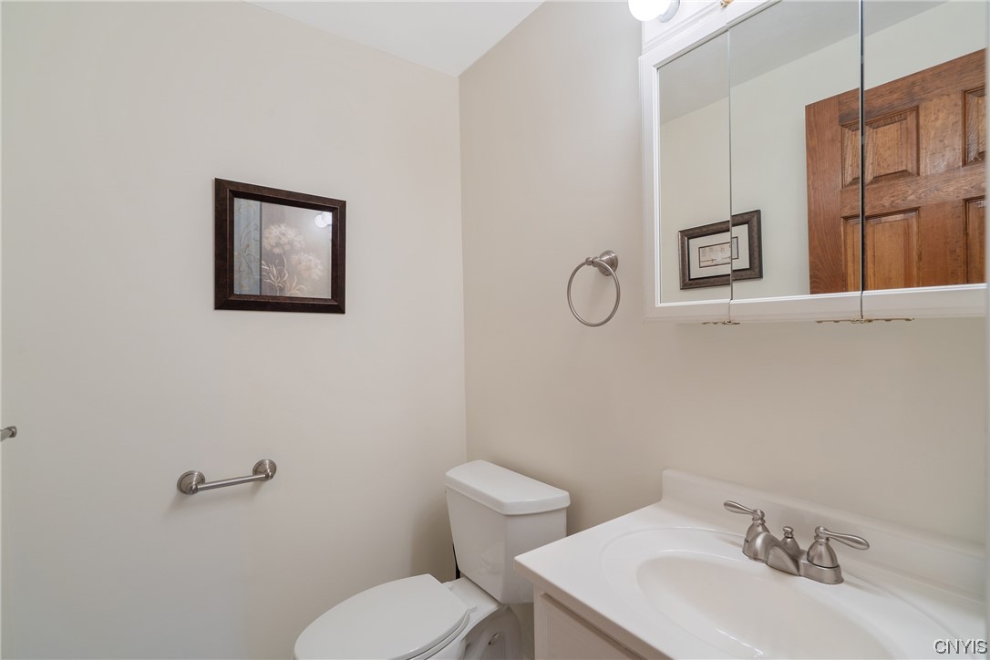 8032 Ginger Road Liverpool, NY 13090 - Photo 22 of 43 Gallery Image 22