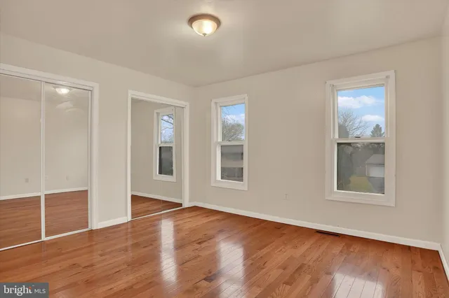 a view of a room with an entryway