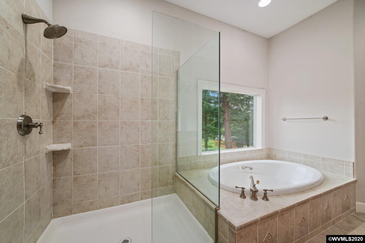 9823 Liberty Road South Salem, OR 97306 - Photo 21 of 41