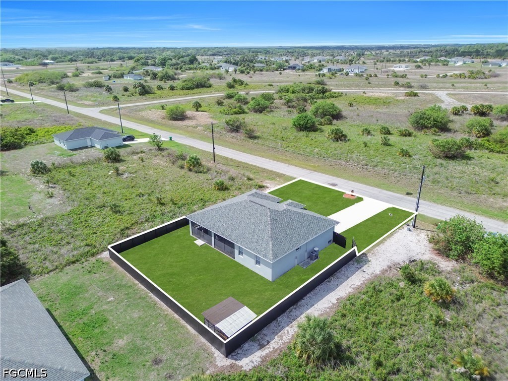 384 Neighborly Road LaBelle, FL 33935 - Photo 40 of 45 a view of a field with an ocean