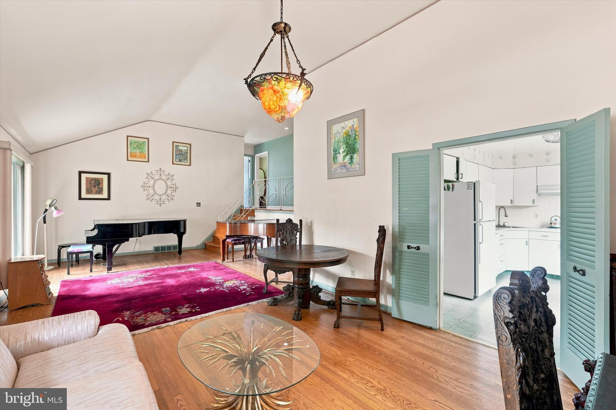124 Cornell Road Bala Cynwyd, PA 19004 - Photo 5 of 28 Gallery Image 5