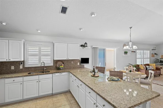 $364,000 | 1963 Ladyfish Avenue, The Villages, FL 32162