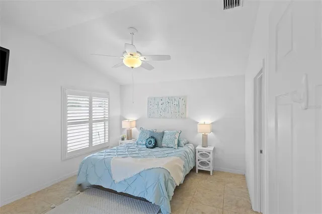 $364,000 | 1963 Ladyfish Avenue, The Villages, FL 32162