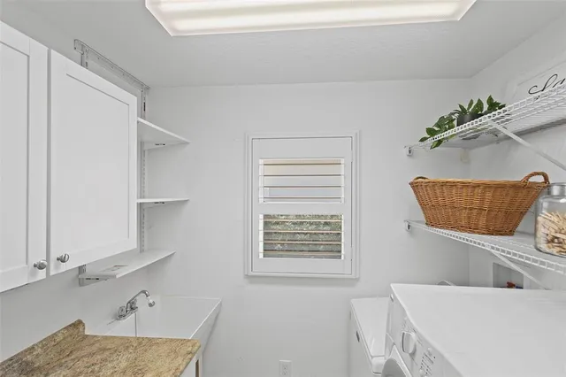 $364,000 | 1963 Ladyfish Avenue, The Villages, FL 32162