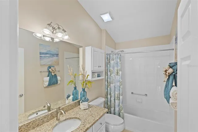 $364,000 | 1963 Ladyfish Avenue, The Villages, FL 32162