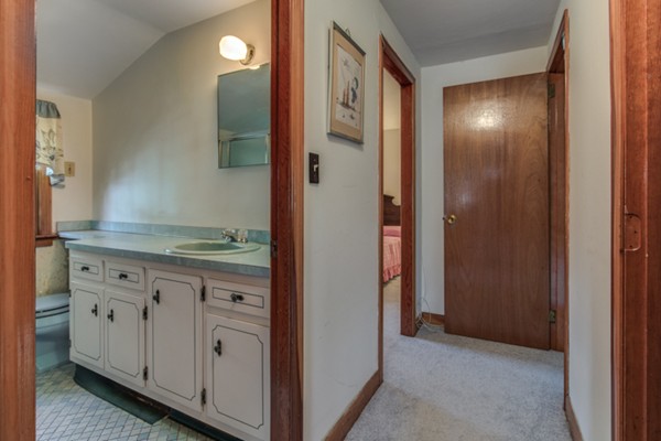 10 Edgewood Road Billerica, MA 01821 - Photo 21 of 30 Gallery Image 21