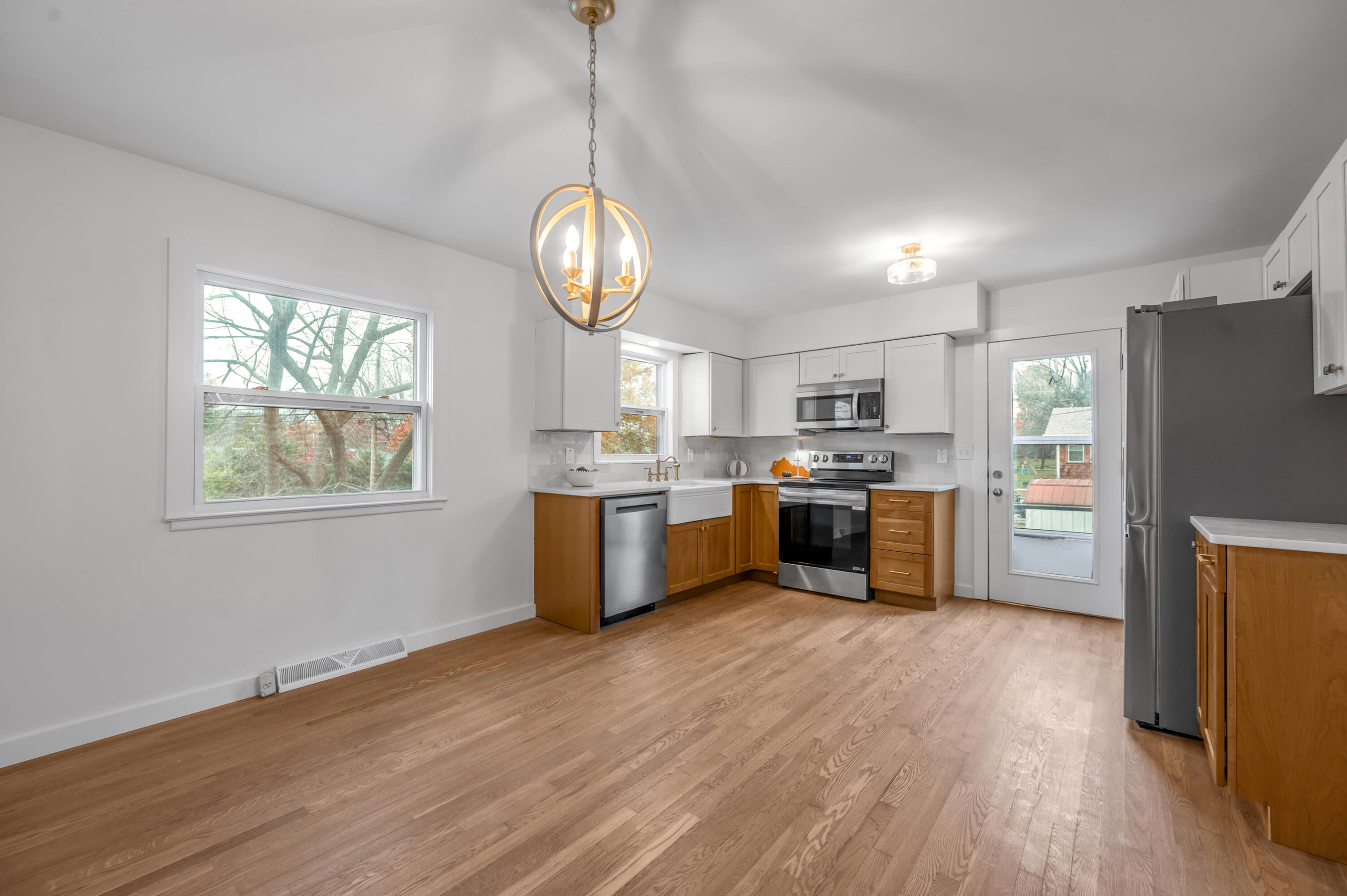 2873 Clays Mill Road Lexington, KY 40503 - Photo 8 of 56 TDB_8948