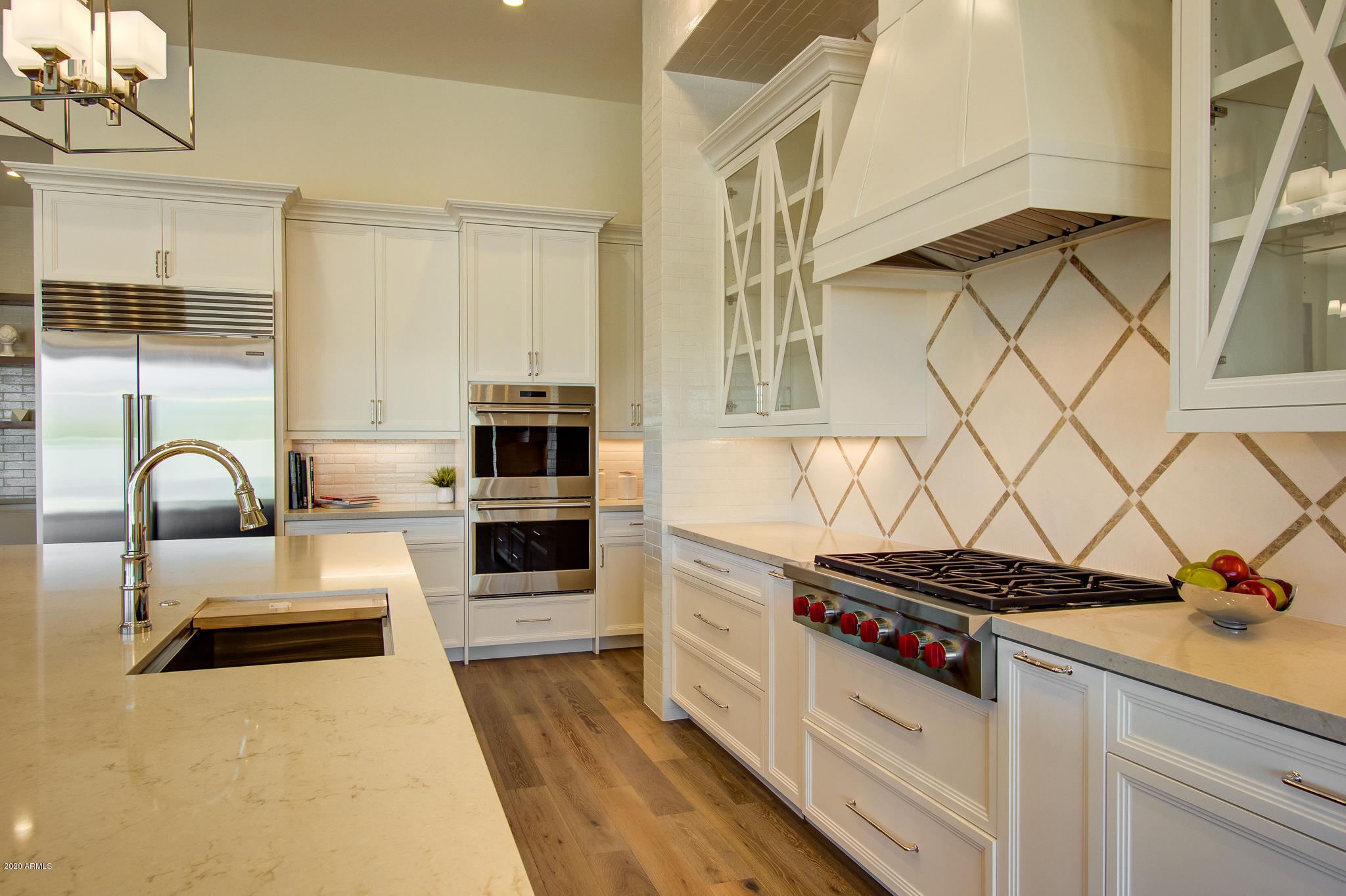 19120 East Box Bar Trail Rio Verde, AZ 85263 - Photo 12 of 30 Quartzite Countertops and Gas Stove