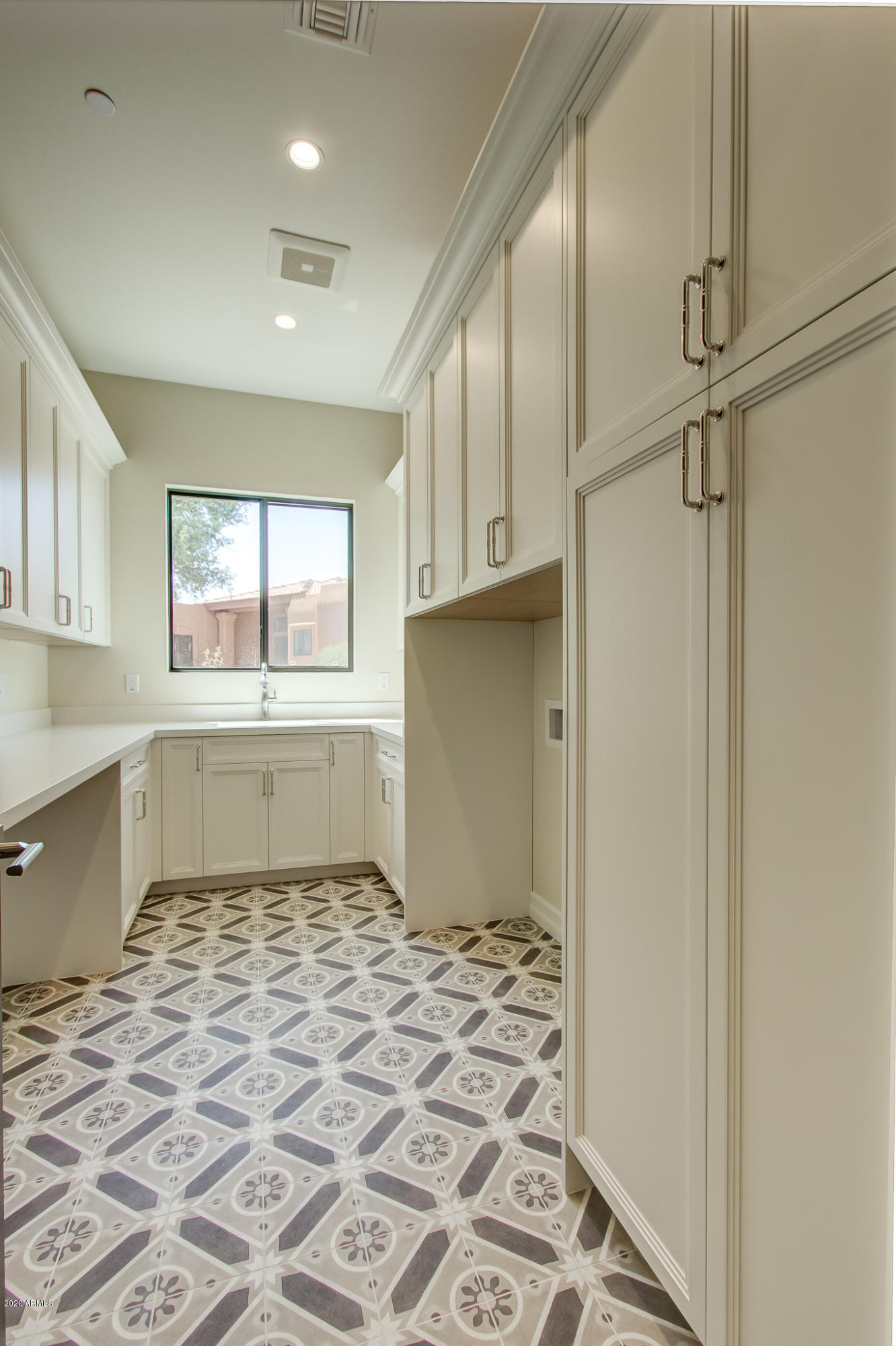 19120 East Box Bar Trail Rio Verde, AZ 85263 - Photo 25 of 30 Laundry Room