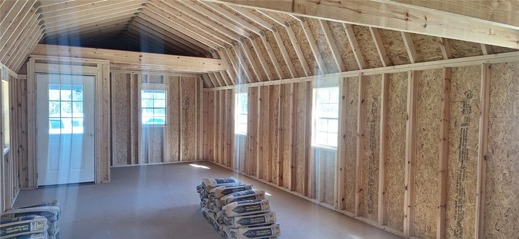 7285 Norman Street Webster, FL 33597 - Photo 8 of 11 a view of a balcony with door