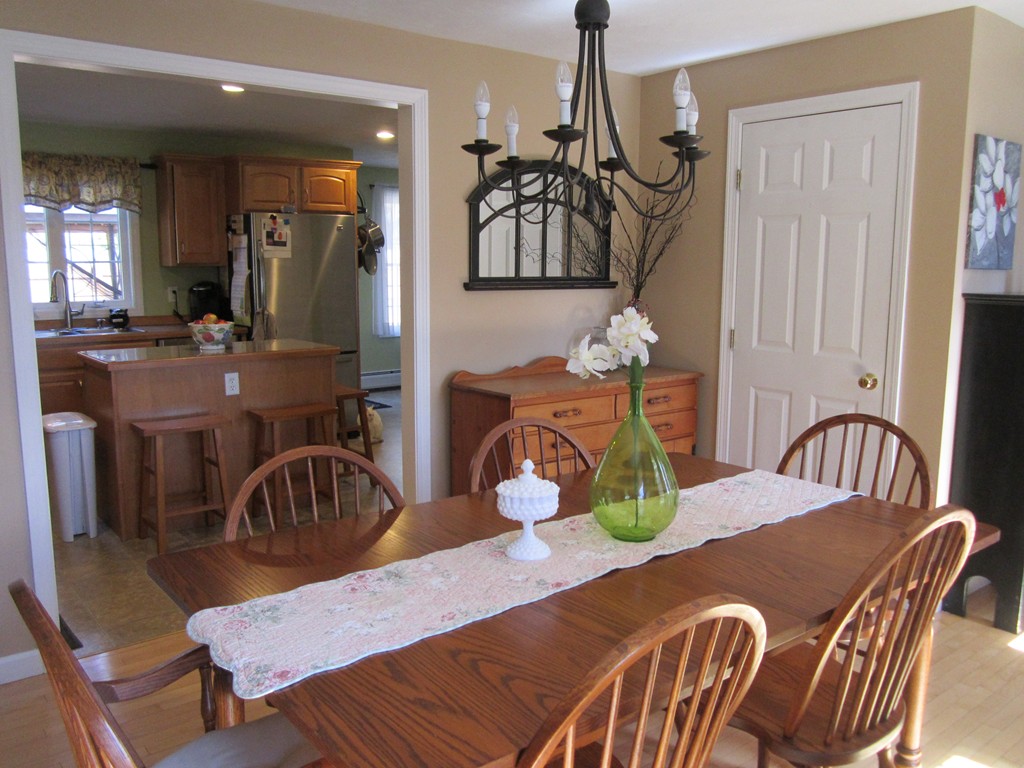 3 A Oakham Road North Brookfield, MA 01535 - Photo 5 of 26 a view of a dining room with furniture