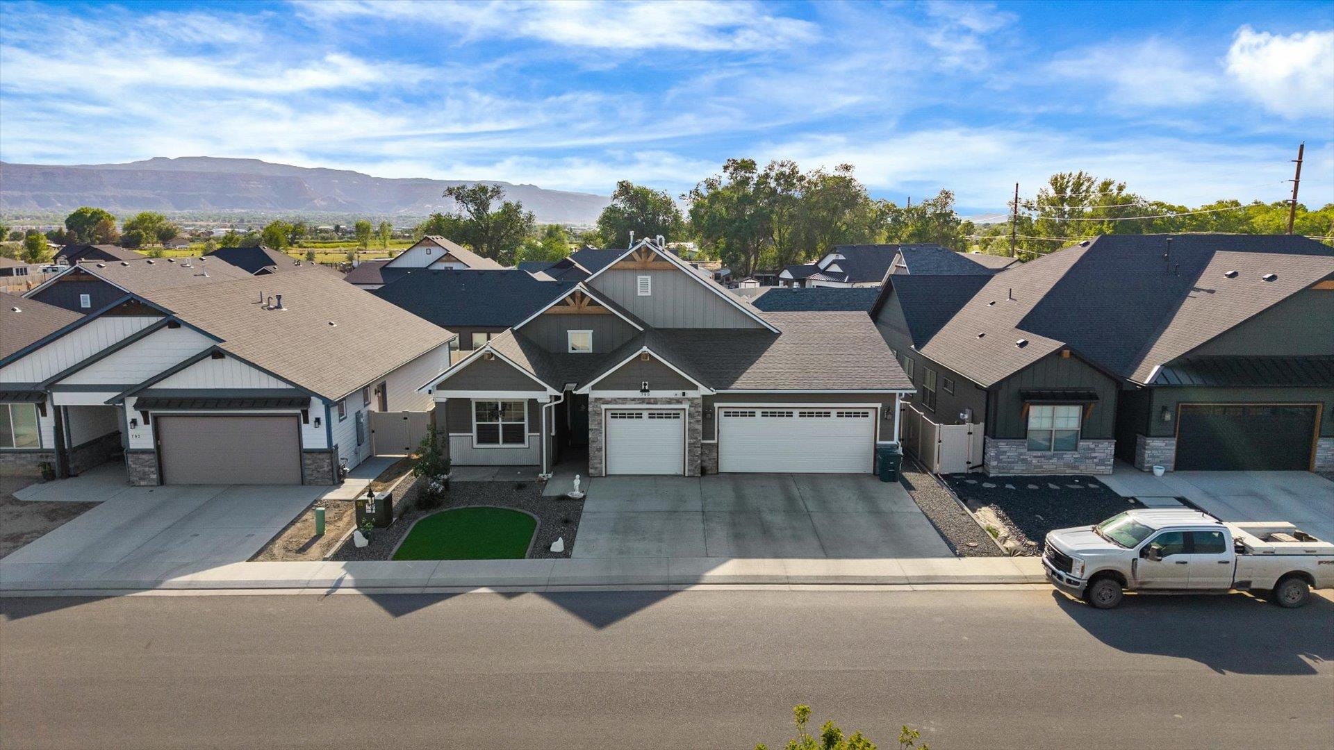 795 Spur Cross Road Grand Junction, CO 81505 - Photo 3 of 29