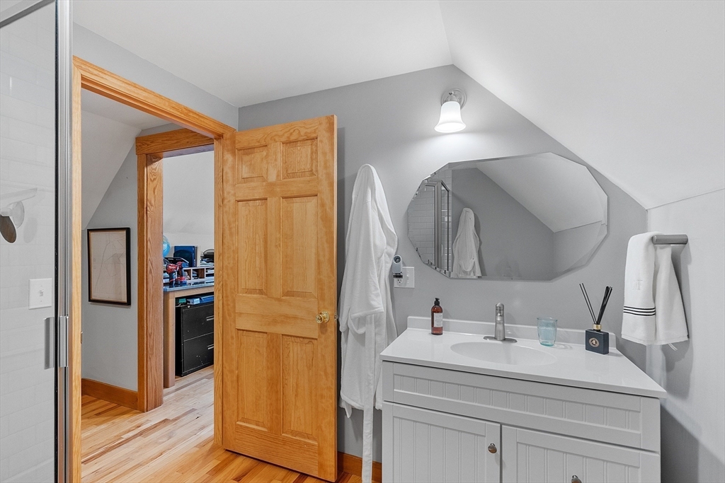 287 Chapman Road, Unit 1 Barre, MA 01005 - Photo 28 of 38 a bathroom with a sink and a mirror