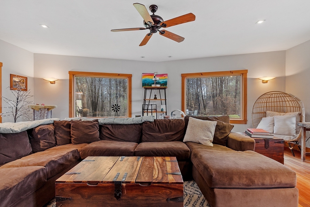 287 Chapman Road, Unit 1 Barre, MA 01005 - Photo 7 of 38 a living room with furniture