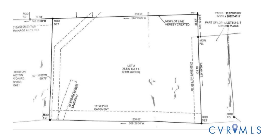 1201 Northampton Road Petersburg, VA 23805 - Photo 6 of 6 a picture of a bathroom with a shower