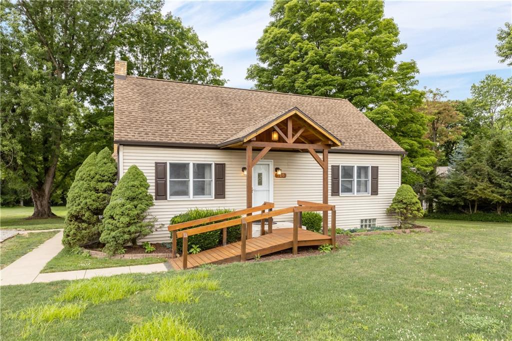 520 Edgeview Road Lower Burrell, PA 15068 - Photo 2 of 21 Gallery Image 2