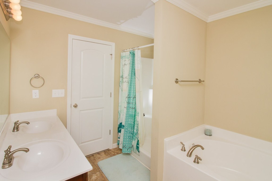105 Gallant Lane Anderson, SC 29621 - Photo 12 of 32 Gallery Image 12