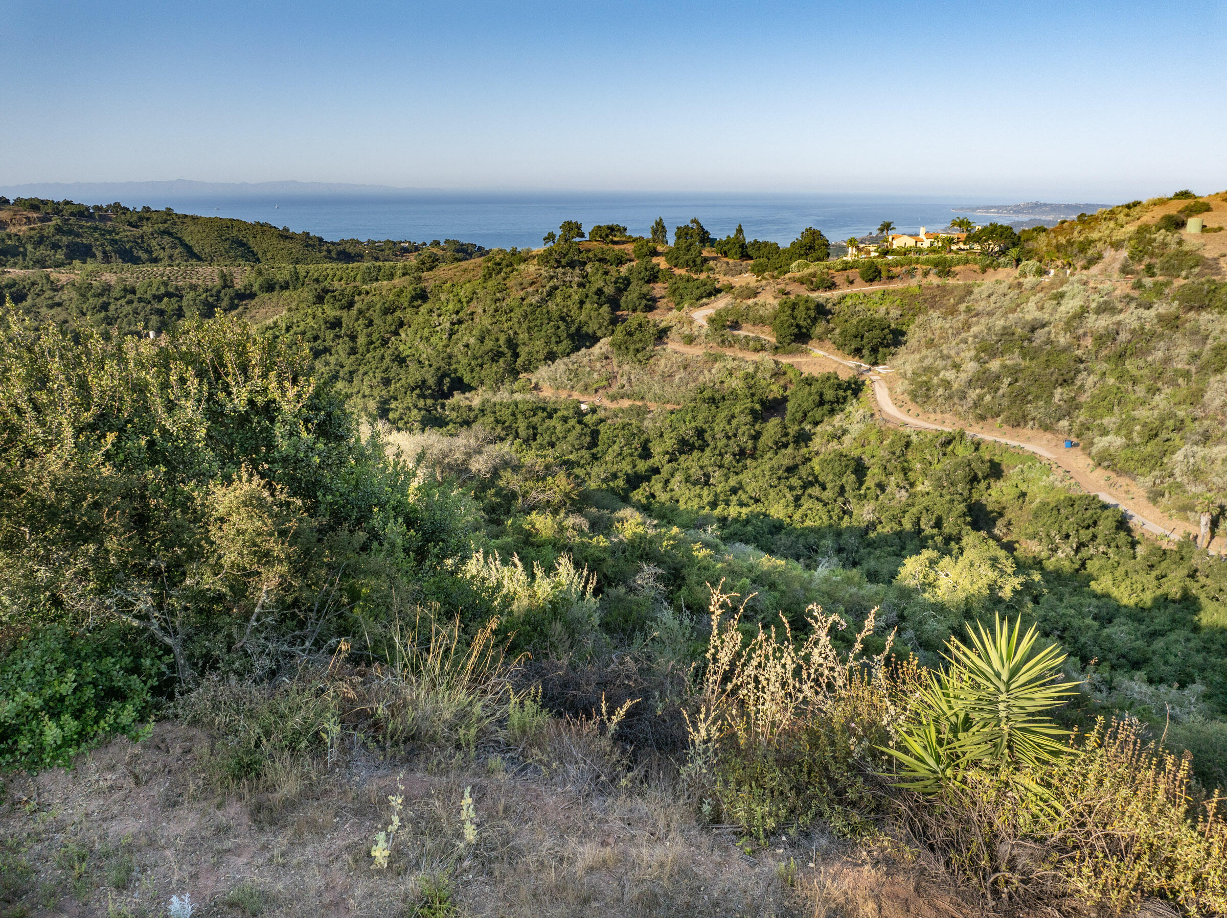 800 Toro Canyon Road Santa Barbara, CA 93108 - Photo 19 of 27 South East Trail Top