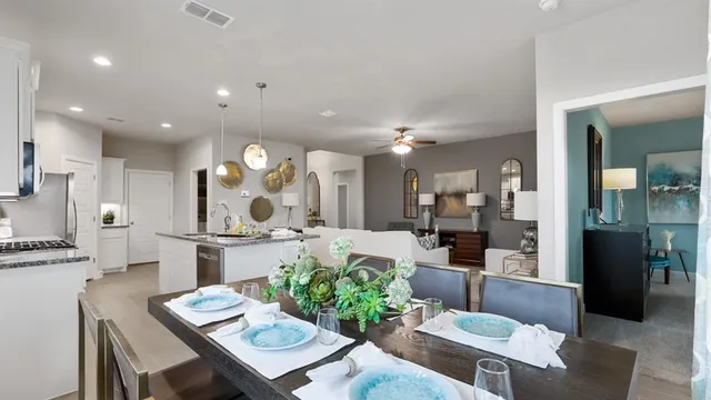 $334,480 | 122 Castell Court, Rhome, TX 76078