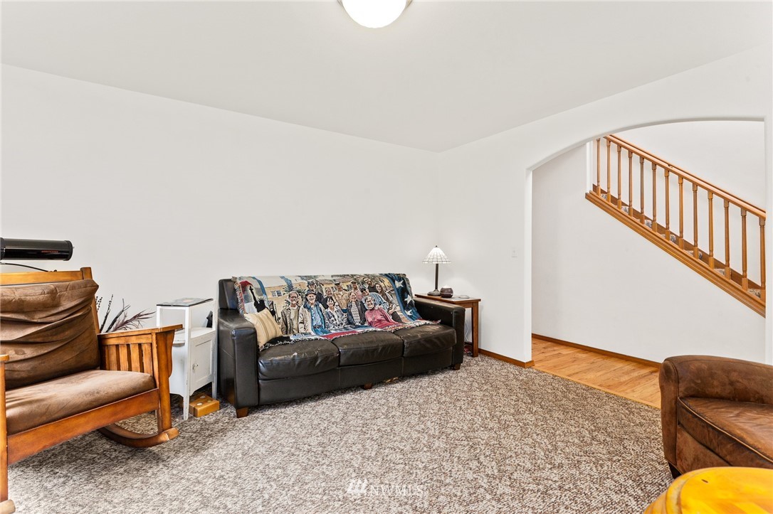 15295 Bandix Road Southeast Olalla, WA 98359 - Photo 17 of 40 Gallery Image 17