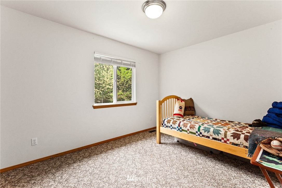 15295 Bandix Road Southeast Olalla, WA 98359 - Photo 27 of 40 Gallery Image 27