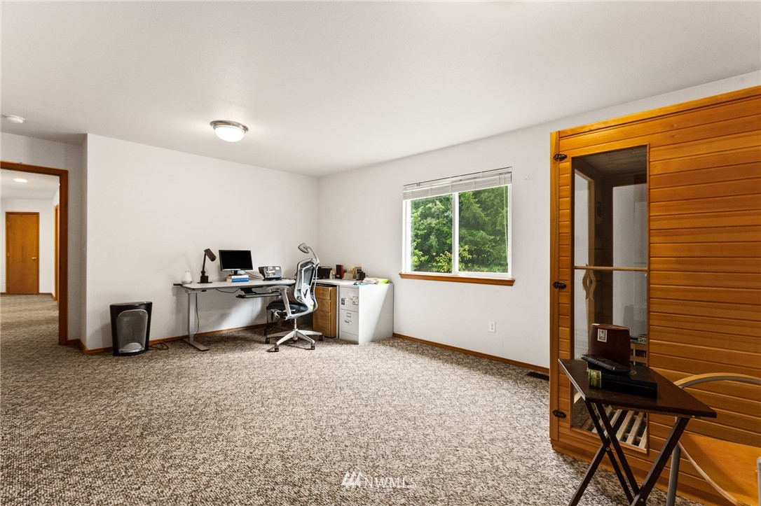 15295 Bandix Road Southeast Olalla, WA 98359 - Photo 31 of 40 Gallery Image 31