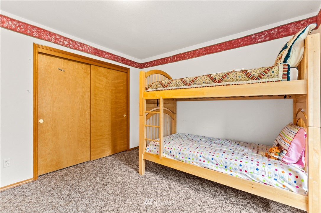 15295 Bandix Road Southeast Olalla, WA 98359 - Photo 33 of 40 Gallery Image 33