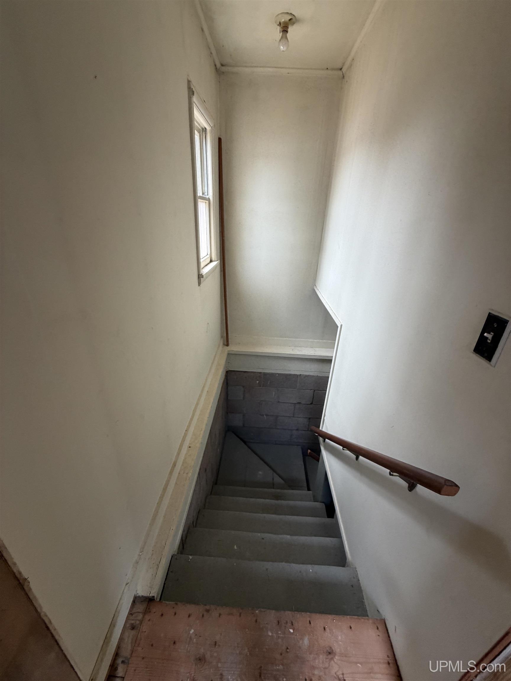 163 Cliff Street Ishpeming, MI 49849 - Photo 9 of 21