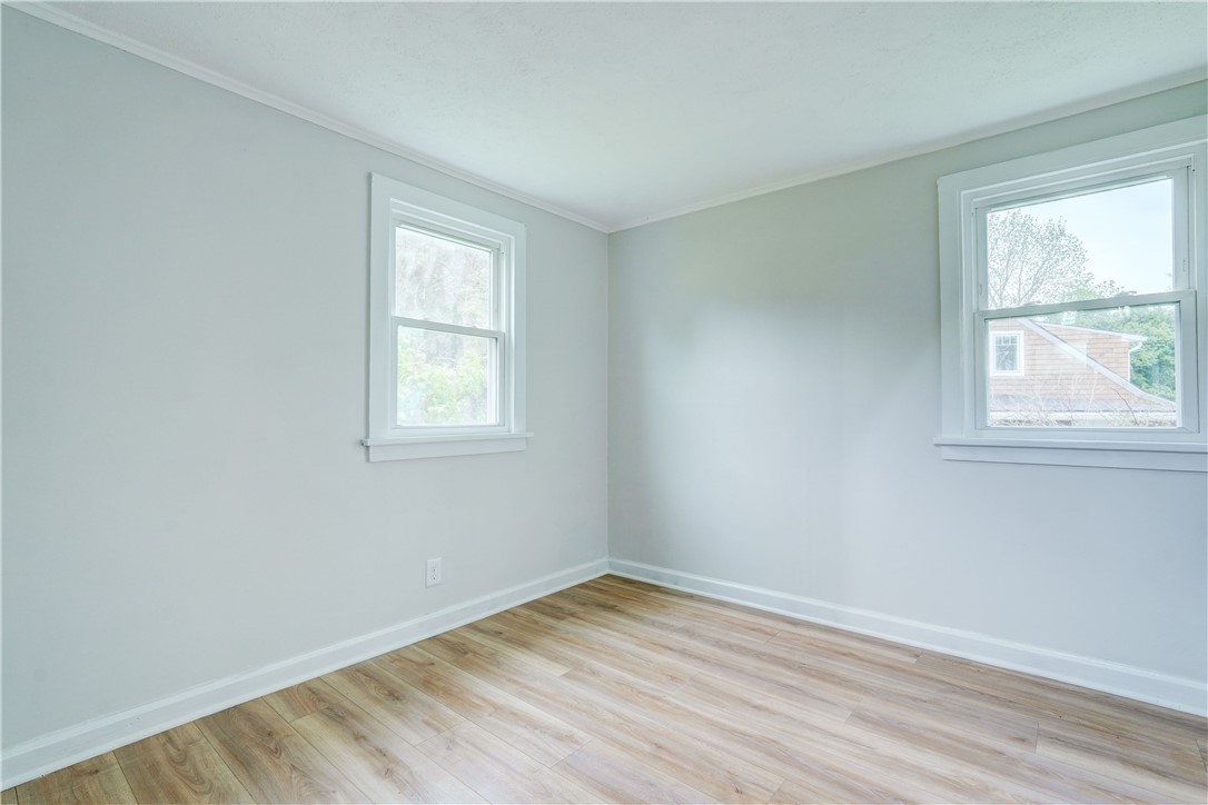 904 Lake Road Webster, NY 14580 - Photo 26 of 43