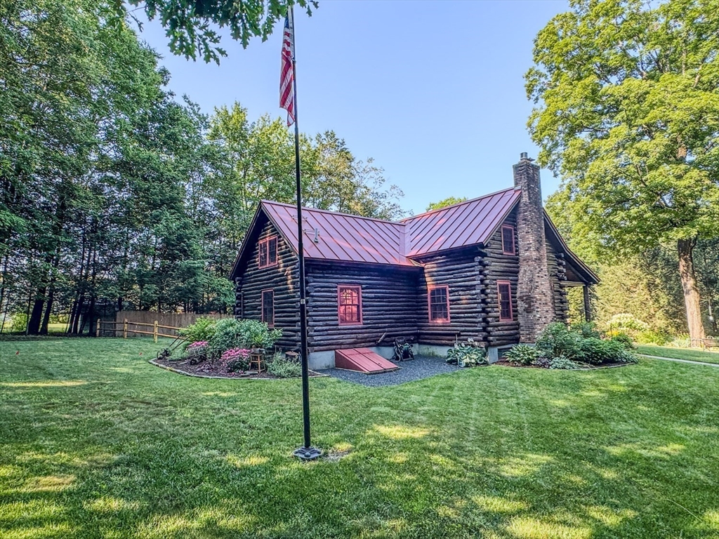 53 South Schoolhouse Road Leyden, MA 01301 - Photo 5 of 42