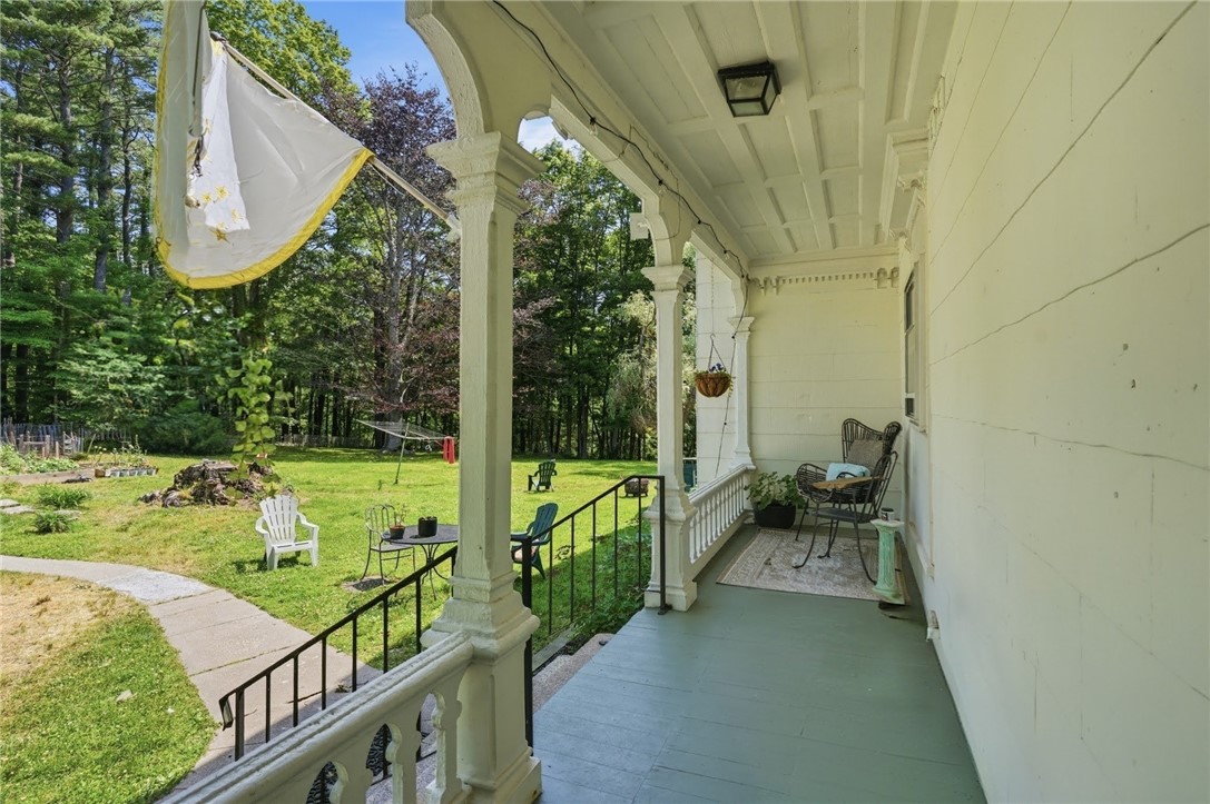 7 Nichols Lane, Unit 7 Hopkinton, RI 02832 - Photo 3 of 34