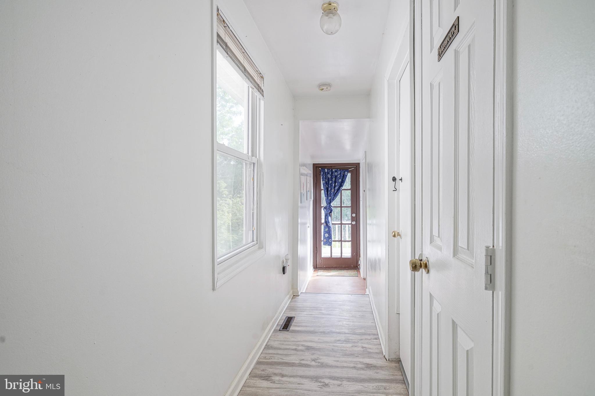 243 Van Horn Avenue Clementon, NJ 08021 - Photo 23 of 41