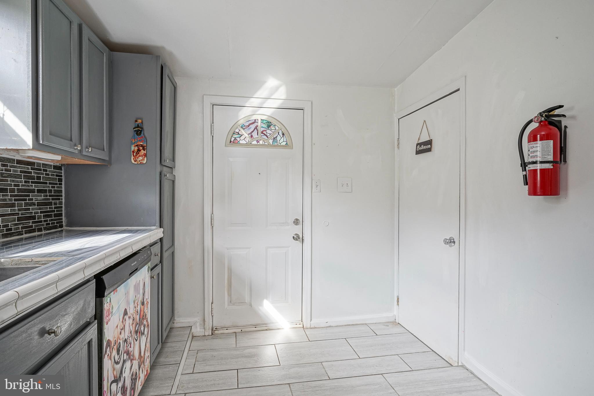 243 Van Horn Avenue Clementon, NJ 08021 - Photo 6 of 41