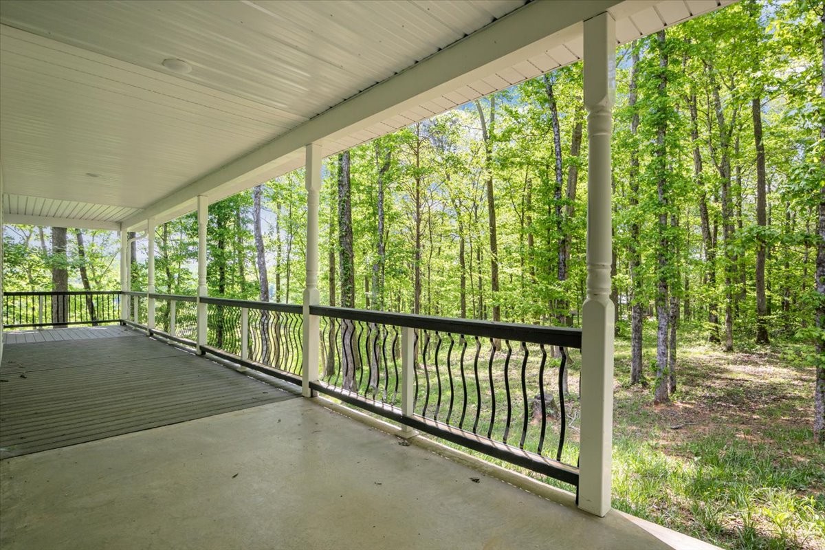 6130 Clydeton Road Waverly, TN 37185 - Photo 11 of 92 Gallery Image 11