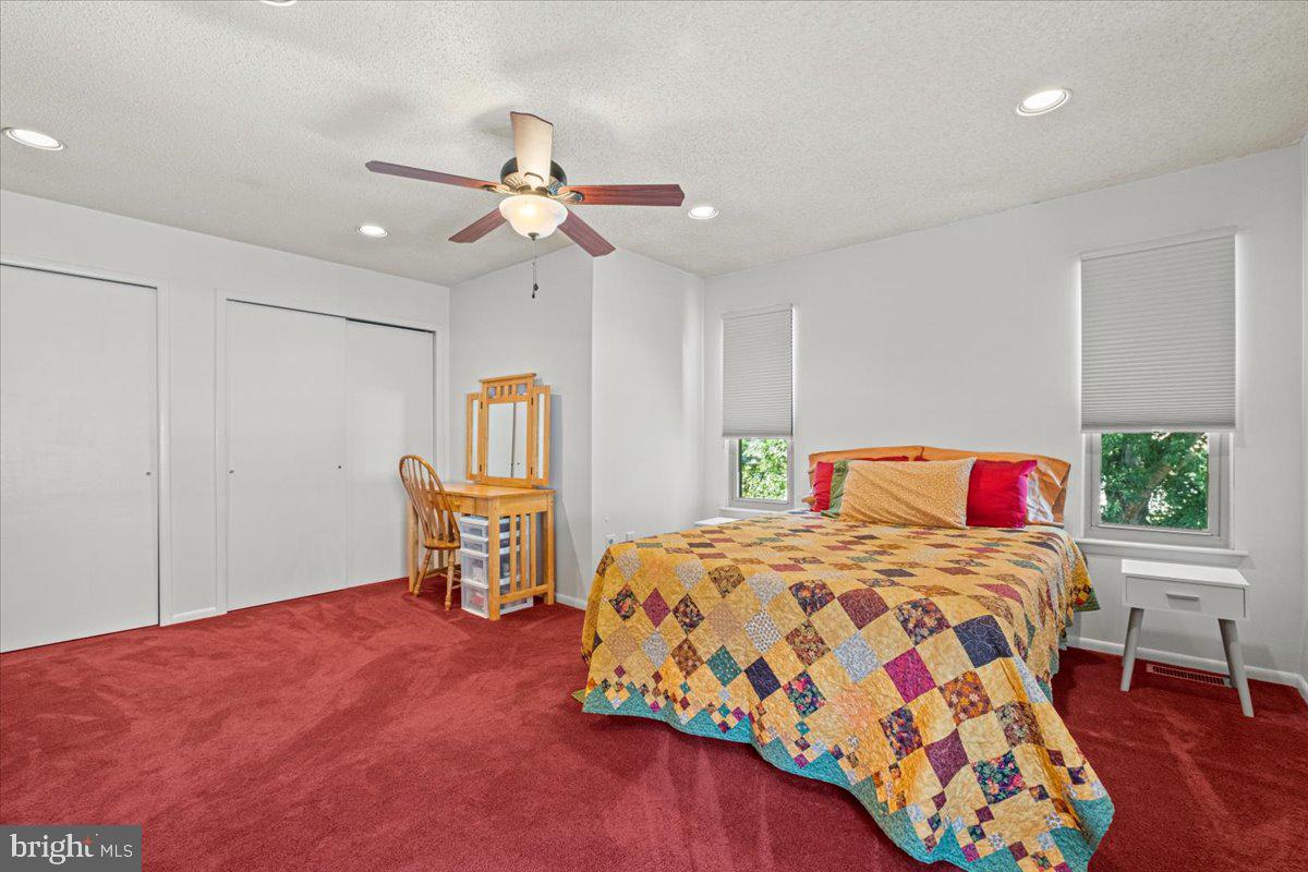 36 Christopher Road Voorhees, NJ 08043 - Photo 23 of 36