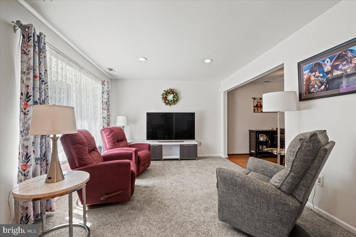 36 Christopher Road Voorhees, NJ 08043 - Photo 5 of 36