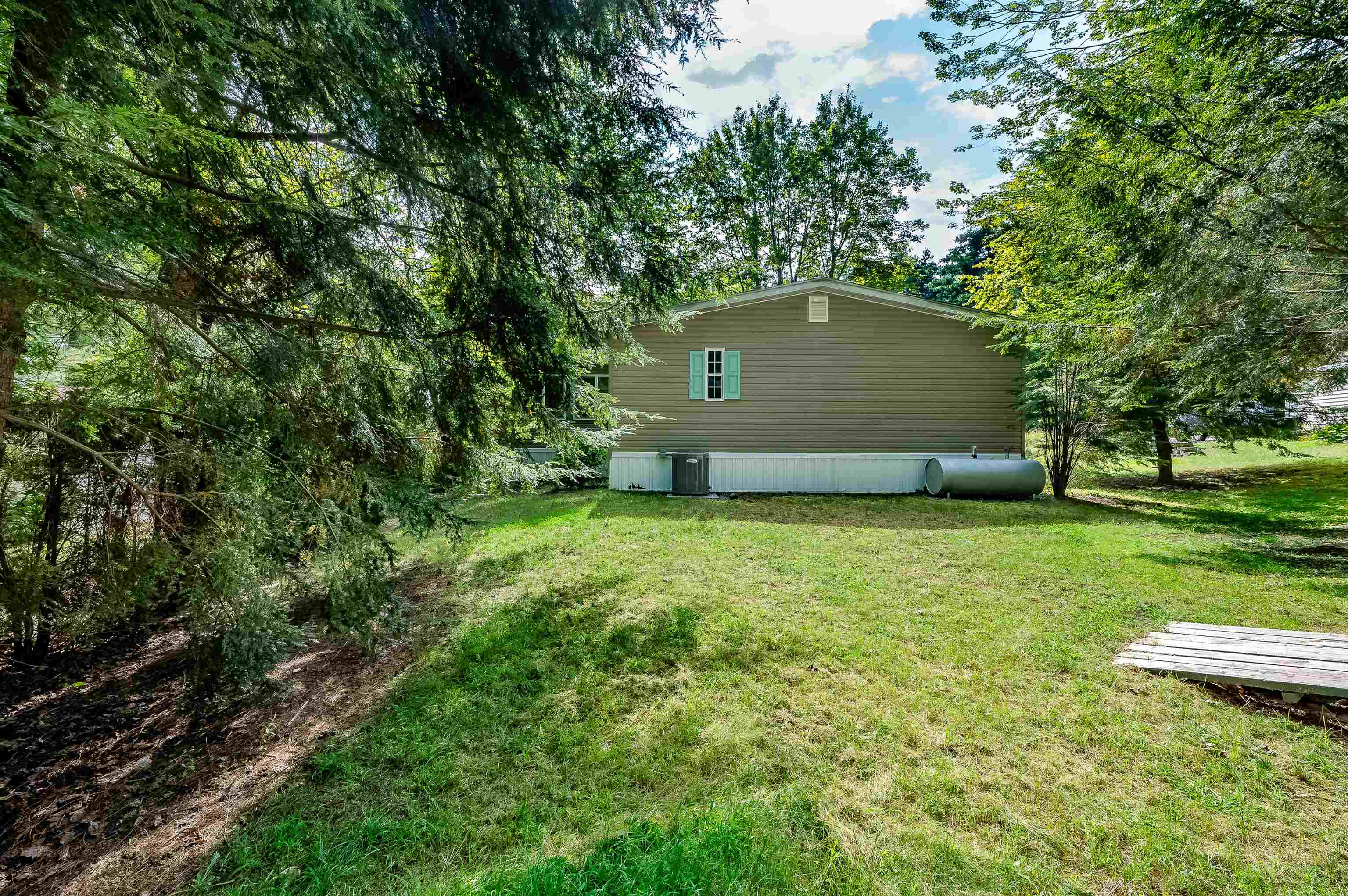 98 Eagle Drive Rochester, NH 03868 - Photo 27 of 35