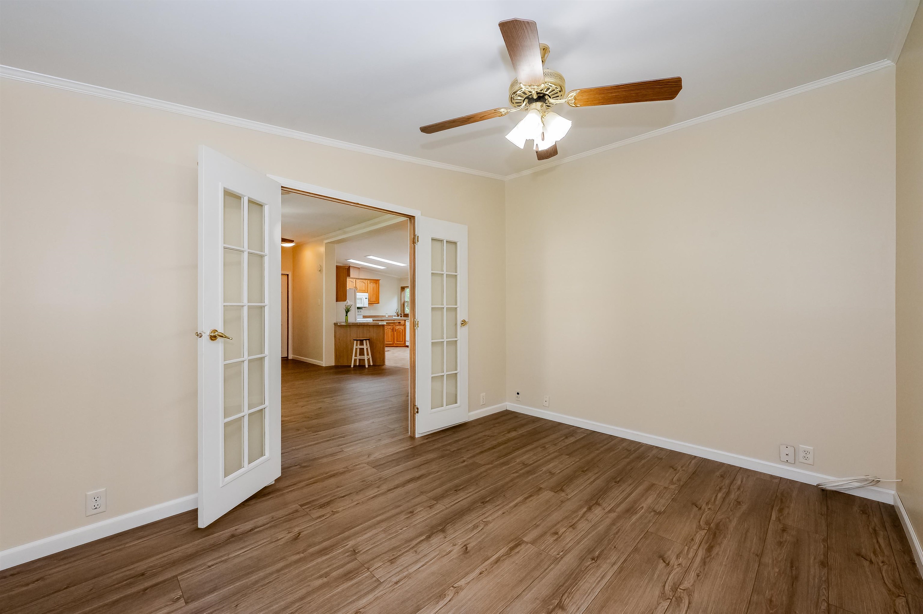 98 Eagle Drive Rochester, NH 03868 - Photo 4 of 35